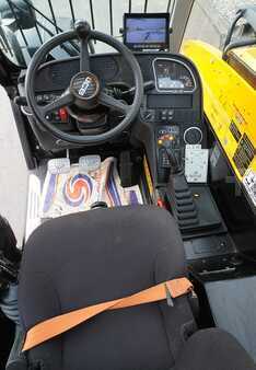 Dieselový VZV 2023  JCB 535-95 (3)