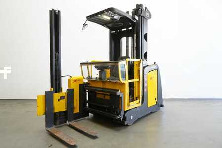 VZV pro práci v úzk.uličkách-retrakt 2009  OM XNAac TE (1)