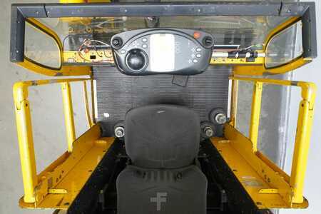 VZV pro práci v úzk.uličkách-retrakt 2009  OM XNAac TE (3)