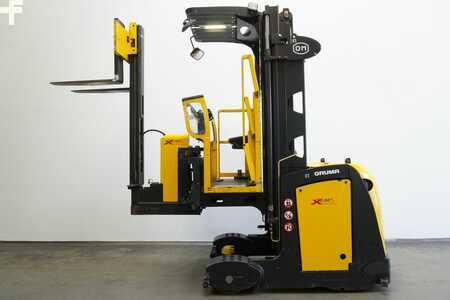 VZV pro práci v úzk.uličkách-retrakt 2009  OM XNAac TE (4)