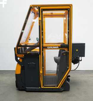 Rebocador 2013  Jungheinrich EZS350XL (5)