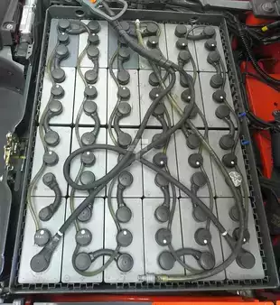 Elektromos 3 kerekű 2018  Linde E 16 EVO 386-02 (5)