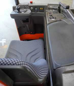 Hochhubwagen 2016  BT SRE135 (3)
