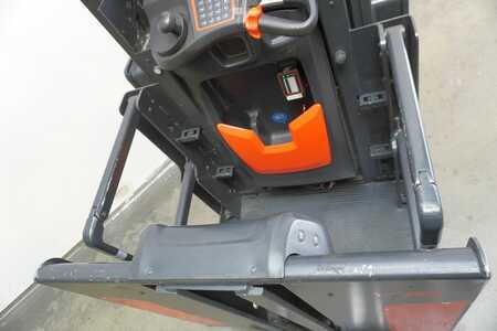 Vertikální vychystávací vozík 2020  Linde V 10-02 5212-02 (3)