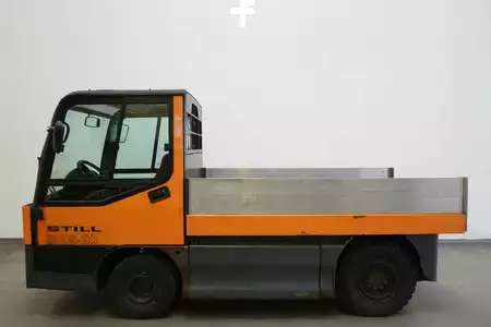 Trækker 2005  Still R08-20 (4)