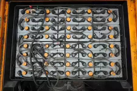 Trækker 2005  Still R08-20 (5)