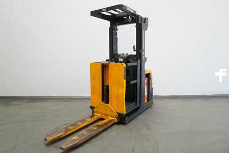 Vertikální vychystávací vozík 2015  Jungheinrich EKS110 (280 ZZ) (2)