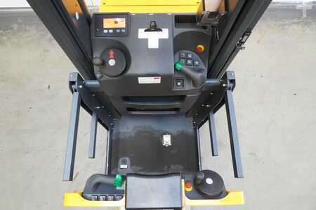 Vertikální vychystávací vozík 2015  Jungheinrich EKS110 (280 ZZ) (3)