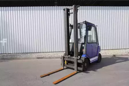 Dieselstapler 2001  Still R70-25 (1)