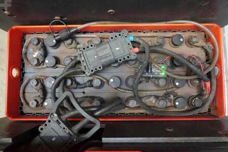 Pystysuora ordreplukker 2018  Linde V 10-02 5212-02 (5)