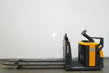 Horizontális komissiózó 2009  Jungheinrich ECE225 (4)