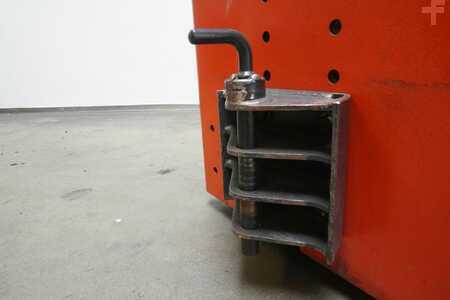 Chariots tracteurs 2018  Linde P 20 1193 (6)