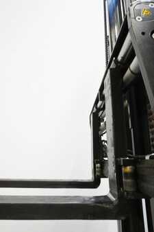 Elektromos 4 kerekű 2015  Nissan G1Q2L30Q (6)