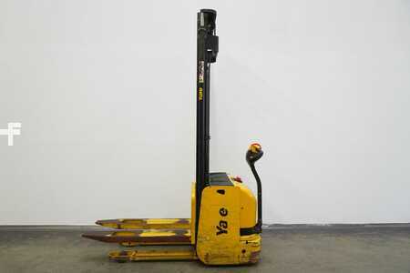 Pinontavaunu 2010  Yale MS12AC (3)