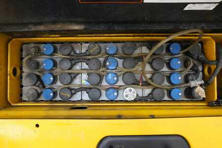 Pinontavaunu 2010  Yale MS12AC (4)