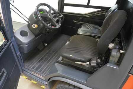 Tahač 2014  Linde P 250 127-05 (3)