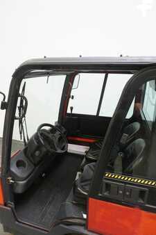 Tahač 2012  Linde P 250 127-05 (3)