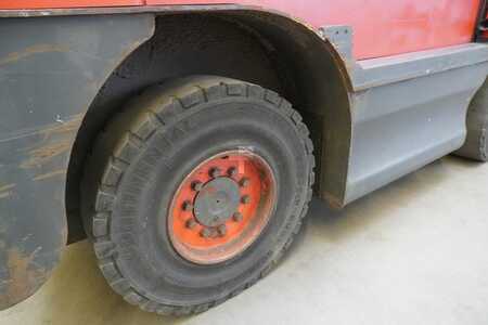 Tahač 2012  Linde P 250 127-05 (6)