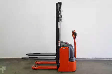 Stapelaars 2025  Linde L 10 B 4596-00 (3)
