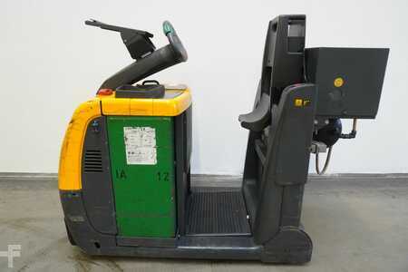 Schlepper 2011  Jungheinrich EZS350XL (4)