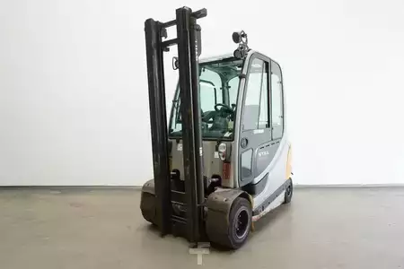 Carrelli elettrici 4 ruote 2012  Still RX60-35 (1)