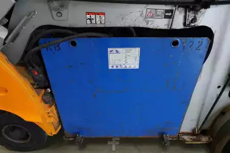 Carrelli elettrici 4 ruote 2012  Still RX60-35 (5)