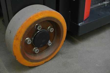 Eléctrica de 3 ruedas 2023  Linde E 10 8917 (7)