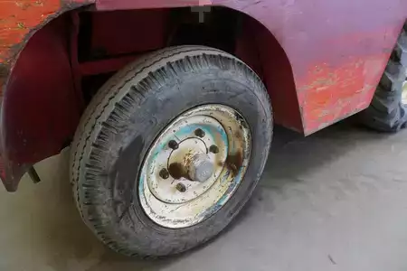 Dieseltrukki 1998  Manitou MC.20.HP (6)
