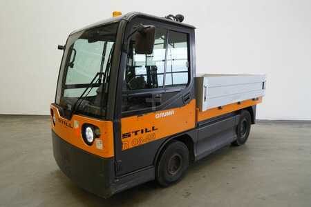 Schlepper 2018  Still R08-20 127 (1)