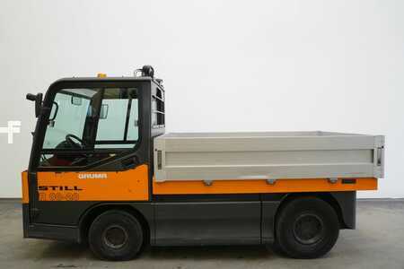 Schlepper 2018  Still R08-20 127 (4)