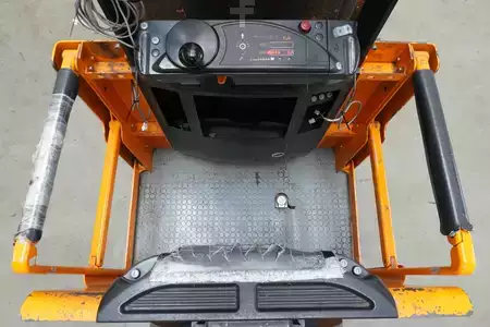 Recogepedido vertical 2004  Still EK 12 (3)