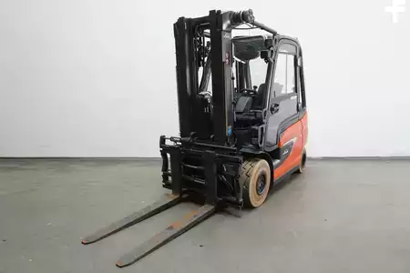 Electric - 4 wheels 2024  Linde E 30 ION 1252 (12)