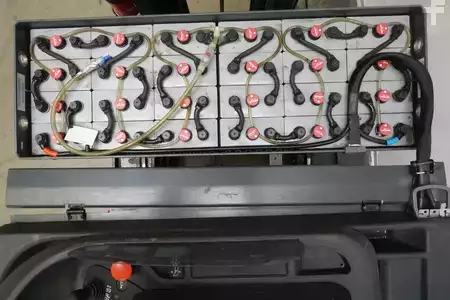 Retráctil 2017  Linde R 16 HD 1120 (5)