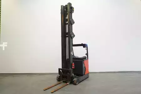 Chariots à mât rétractable 2017  Linde R 16 HD 1120 (2)