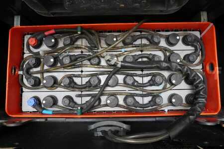 Apilador eléctrico 2018  Linde D 14 SP 133 (5)