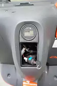 Magasemelésű béka 2020  Linde D 08 1160 (5)