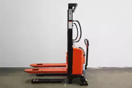 Pallet Stackers 2014  Schefer 1104015EHS16 (3)