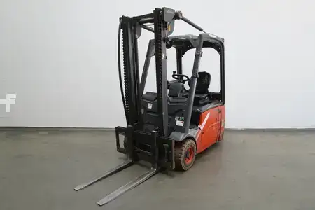 Elektrisk- 3 hjul 2008  Linde E 16 386 (1)