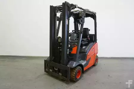 Gázüzemű targoncák 2017  Linde H 18 T EVO 391-00 (1)