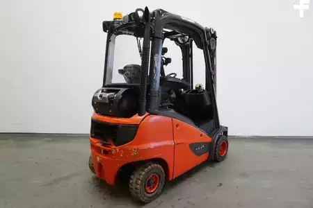 Gázüzemű targoncák 2017  Linde H 18 T EVO 391-00 (2)