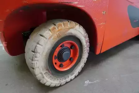 Chariots élévateurs GPL 2019  Linde H 18 T EVO 391-00 (5)