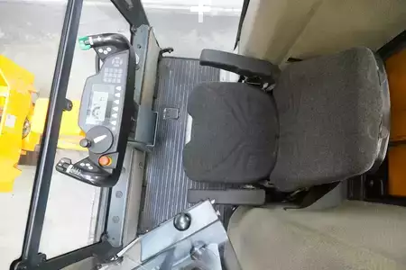Schmalgangstapler 2011  Jungheinrich EKX513 (3)