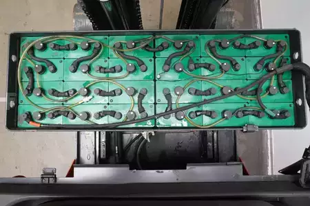 Carretilla retráctil 2019  Linde R 25 1120 (5)