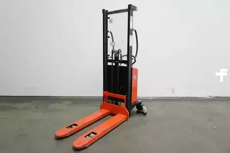 Stoccatori 2013  Schefer 1104015EHS16 (2)