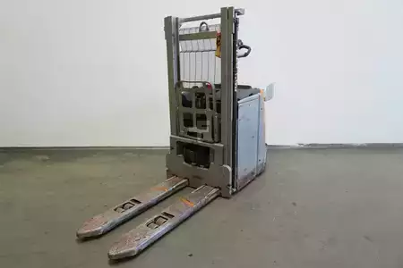 Pallet Stackers 2020  Still EXV-SF 14i (2)