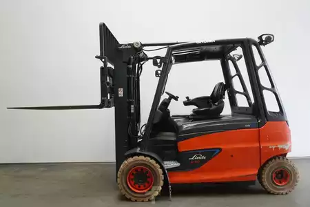 Elektro čtyřkolový VZV 2022  Linde E 50/600 HL ION 388 (4)