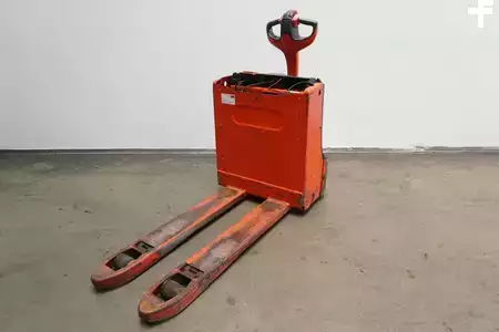 Electric Pallet Trucks 2021  Linde T 16 1152 (2)