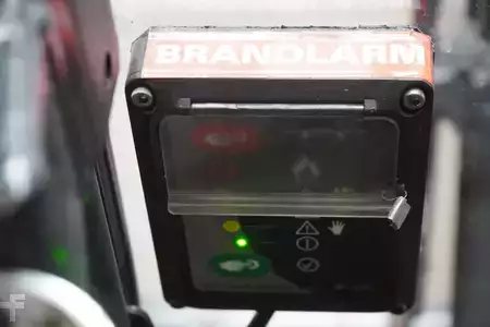 Diesel truck 2019  Linde H 18 D EVO 391-00 (10)