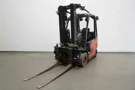 El truck - 4 hjulet 2023  Linde E 25 1252 (1)