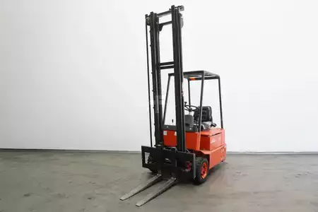 Elektrisk- 3 hjul 1994  Linde E 15 Z 324 (1)